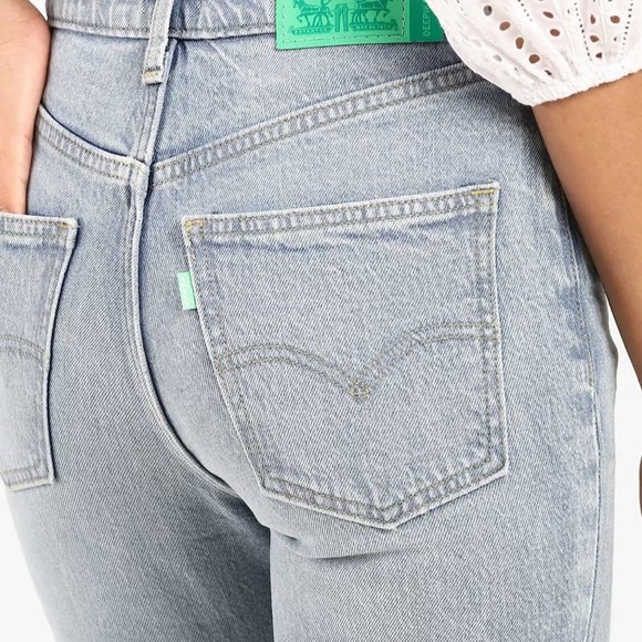 Levi’s x Deepika Padukone Ribcage High Rise Boyfriend Jeans 28/6 Light Blue Wash - Picture 4 of 17